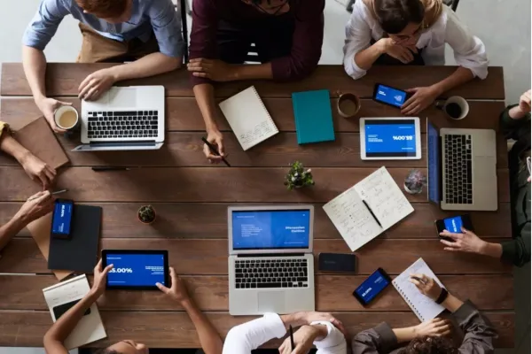 Comment les services de FirstRental peuvent-ils maximiser le succès de vos événements professionnels ?